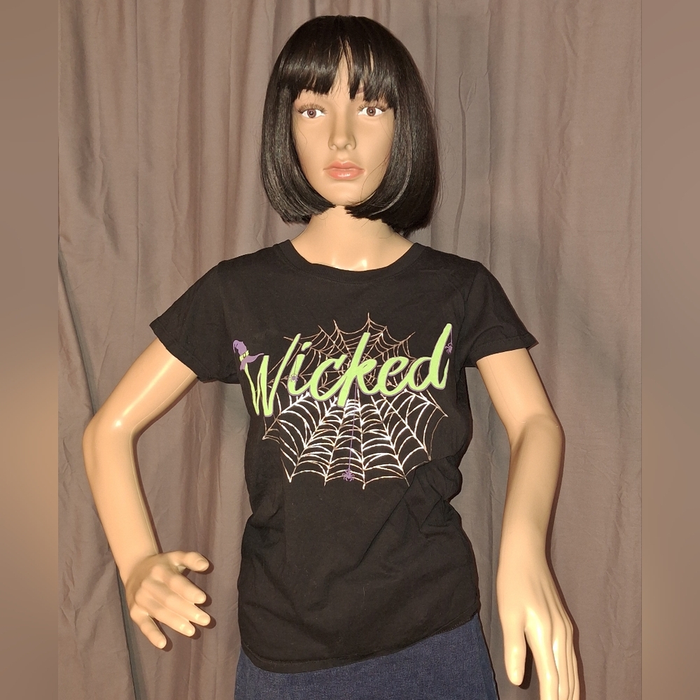 WICKED WOMEN'S SMALL T-SHIRT/ black with the wicked design